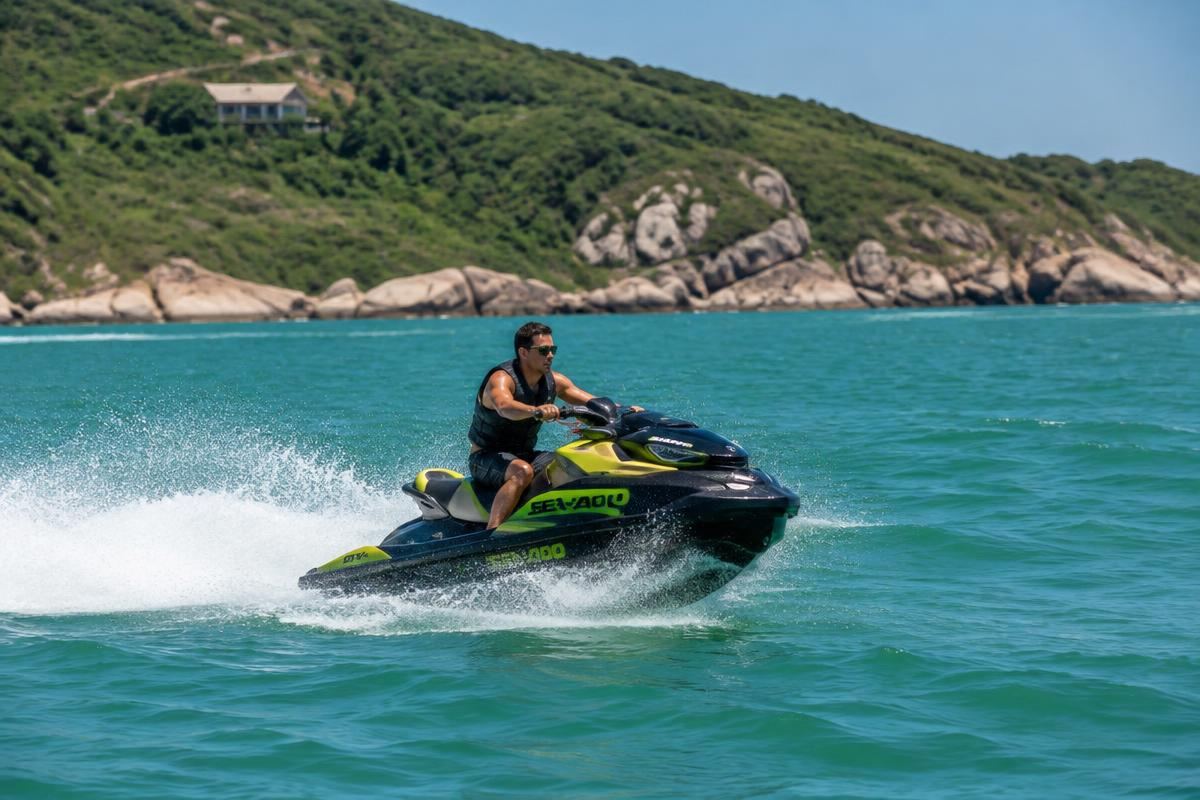 Localização do seu jetski na água, na garagem náutica ou na carreta — Rastreador para Jetski MonitGO em Araucária/PR